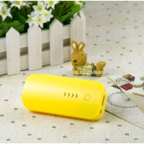 Promotional 4400mAh charger, provides power for iPhone, iPod, digital camera and othersNew